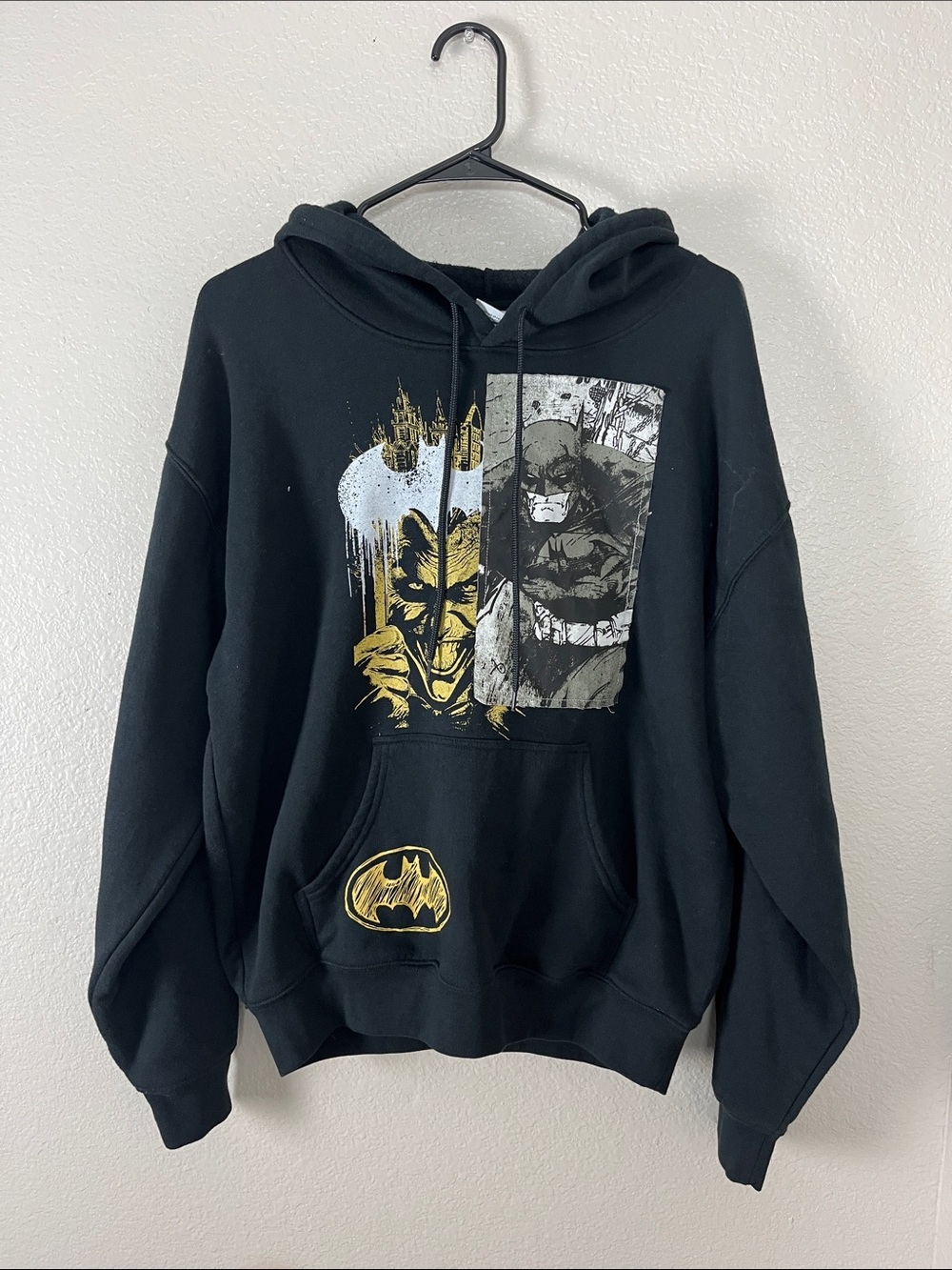 DC Black Batman & Joker Graphic Hoodie Men's Pullover Sz S Casual Comfy